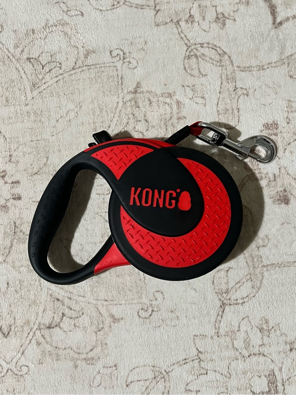 KONG | Retractable Leash ( 16 Inch / X- Large) | Great Condition!